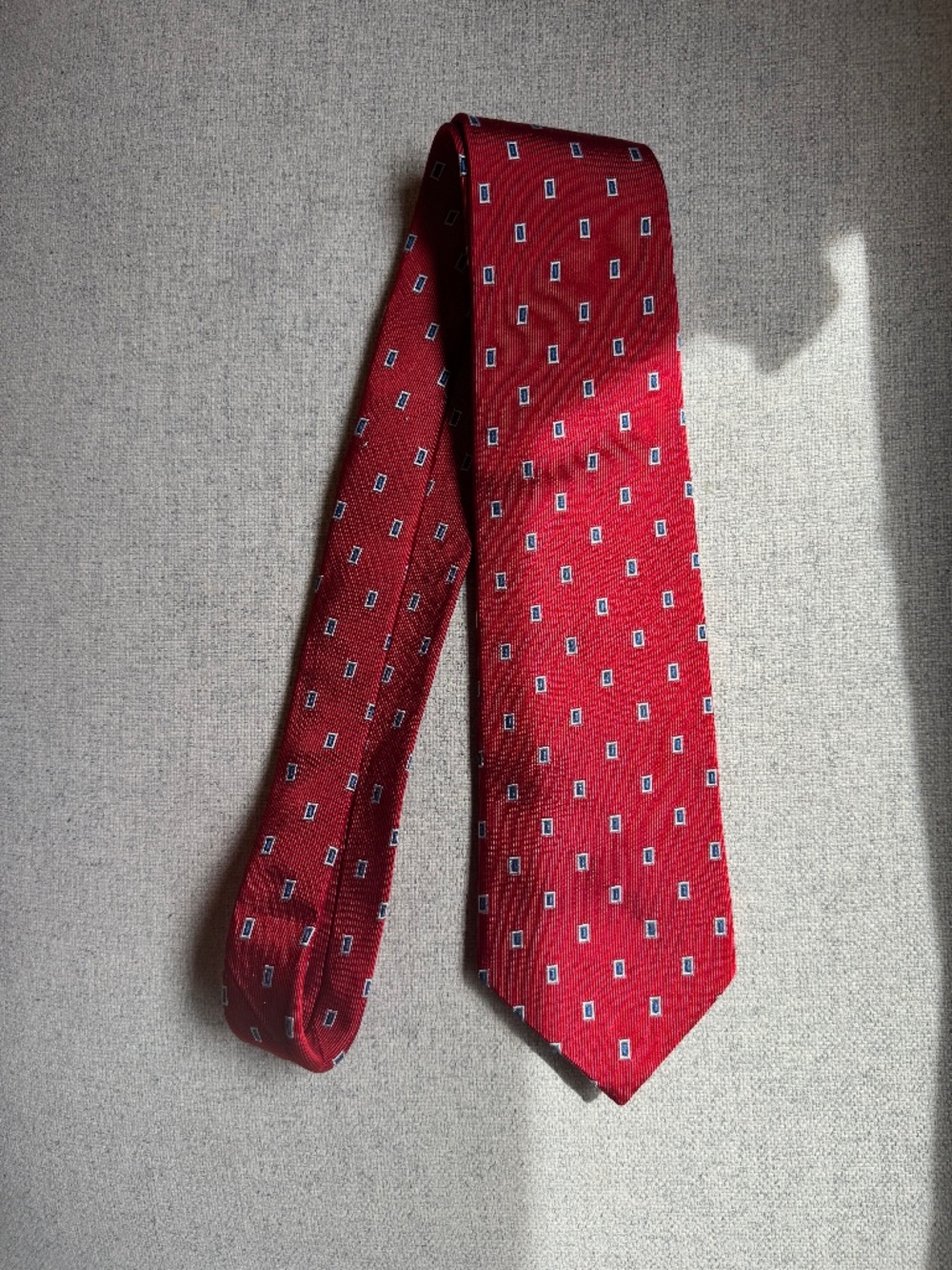 Brooks Brother Makers and Merchants Silk Red Blue Geometric Necktie